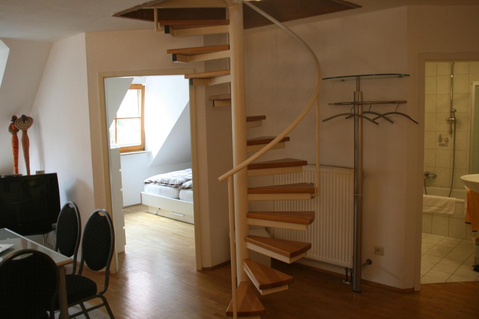 Wendlers Ferienwohnungen #1 #4 #5 #6 Behringersdorf Bilik gambar
